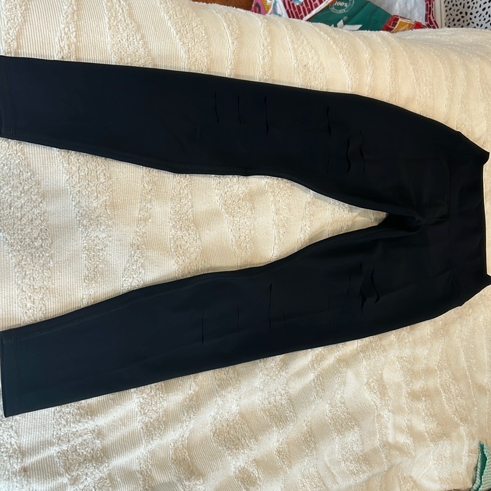 Alo Ripped Leggings